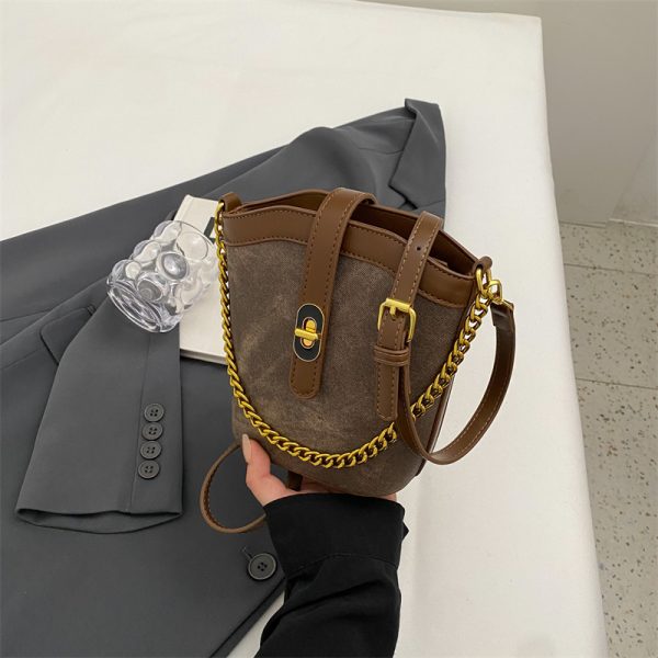Lightweight Versatile Bucket Bag for Women â€“ Fashionable Summer Travel Crossbody Shoulder Bag 2025 Style