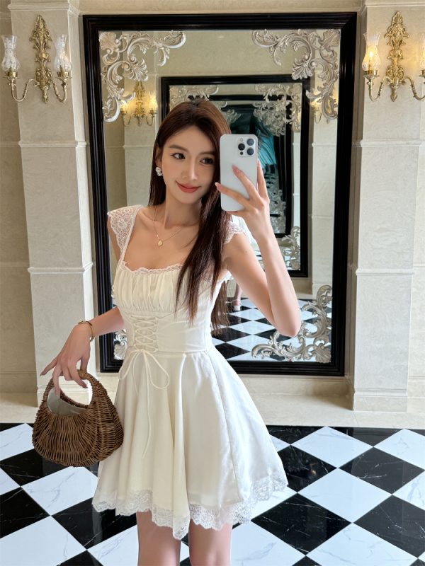 Lightweight White Lace Spaghetti Strap Dress for Women - Summer French Style with Waist-Cinching Design and Flared Short Skirt