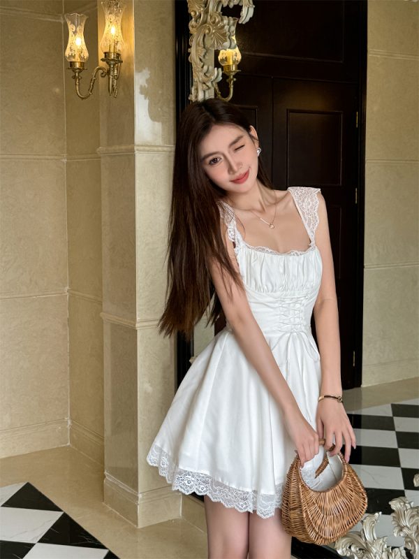 Lightweight White Lace Spaghetti Strap Dress for Women - Summer French Style with Waist-Cinching Design and Flared Short Skirt
