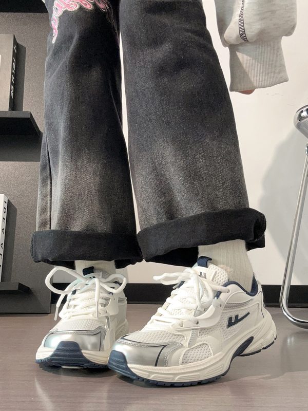 Lightweight White Mesh Sports Shoes for Women, Breathable Soft-Soled Summer Sneakers, American-Style Dad Shoes 2025