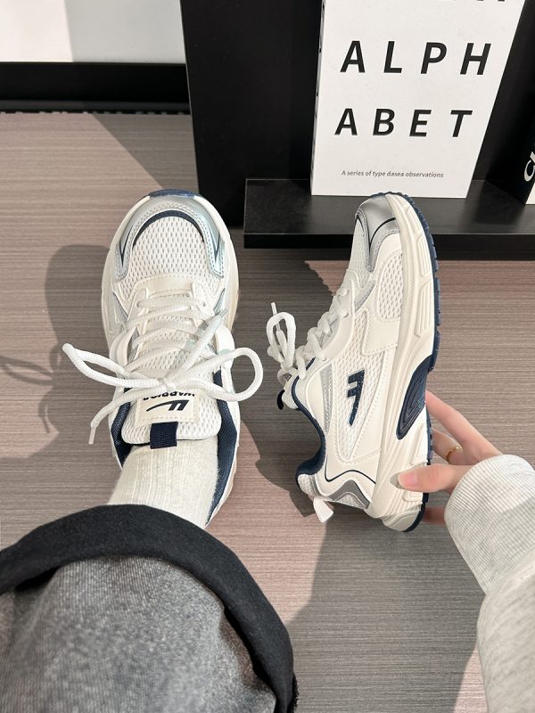 Lightweight White Mesh Sports Shoes for Women, Breathable Soft-Soled Summer Sneakers, American-Style Dad Shoes 2025