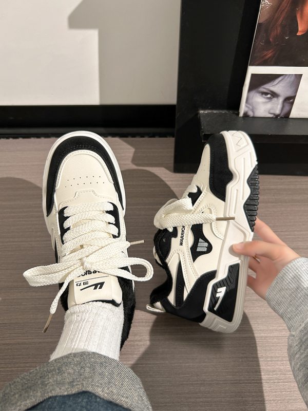 Lightweight Women's White Canvas Sneakers - Breathable Mesh Sports Shoes for Summer - Versatile Casual Footwear