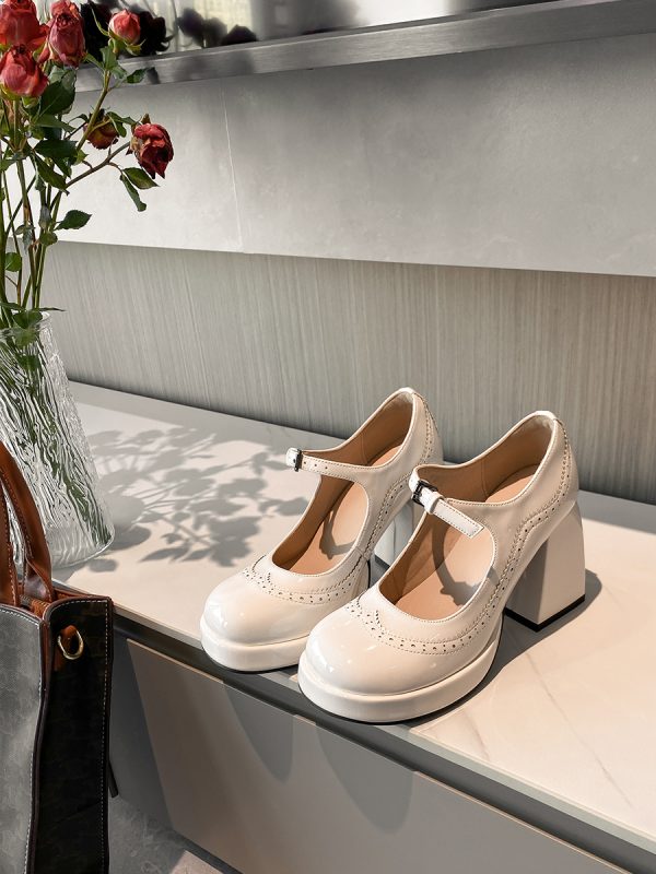 Limited Edition 25th Anniversary Single Shoes - Stylish Clearance Sale, Trendy Footwear for Fashion Lovers