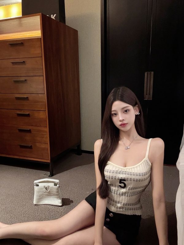 Luna Lona Sleeveless Knitted Top - Slim Fit Small Fragrance Style for Women - Trendy Y2K Inner Wear