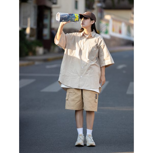 Men's and Women's Summer Japanese-Style Short Sleeve Shirt - Solid Color, Trendy Retro Button-Up for Street Style Fashion