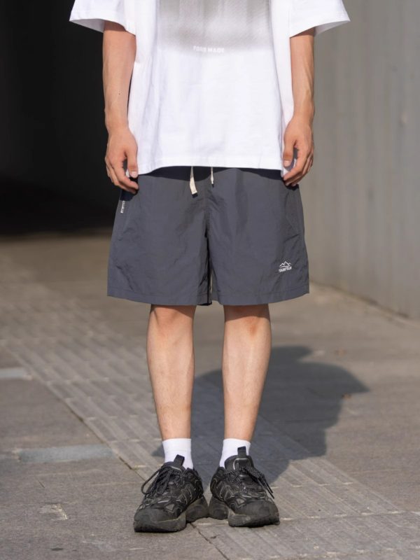 Men's and Women's Summer Outdoor Quick-Dry Breathable Sports Shorts - Solid Color Loose Fit Lightweight Beach Five-Point Pants