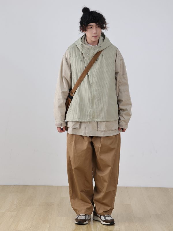 Men's Japanese Spring Hooded Vest - Loose Sleeveless Jacket for City Boy Outdoor Style