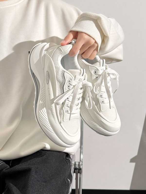 Men's Korean Style Casual Sports Shoes - Versatile Soft-Soled White Sneakers for Spring - Trendy Niche Footwear