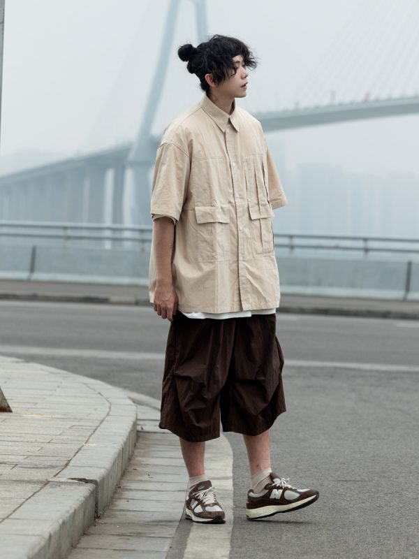 Men's Loose-Fit Lapel Short Sleeve Shirt with Large Pockets - Stylish Versatile Work Top for Spring and Summer