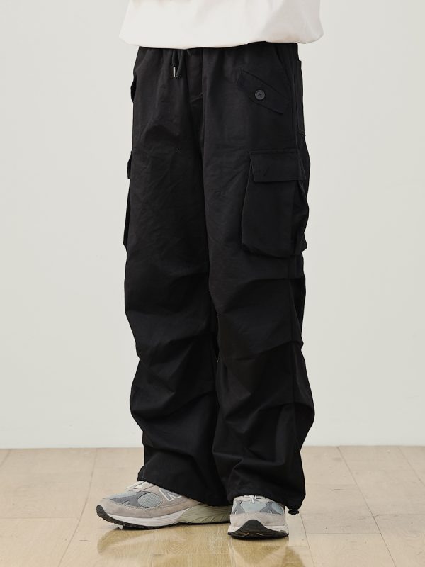 Men's Multi-Pocket Loose Double-Pleat Cargo Pants - Windproof Japanese Casual Style for Outdoor Adventures, National Trend