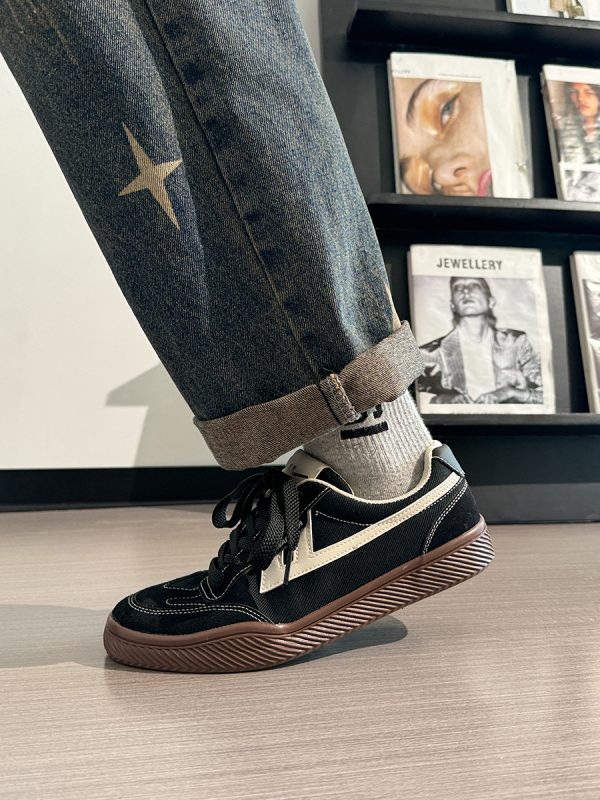 Men's Retro Black Canvas Sneakers - Summer Minimalist Soft-Soled Commuting Shoes, Stylish Breathable Design