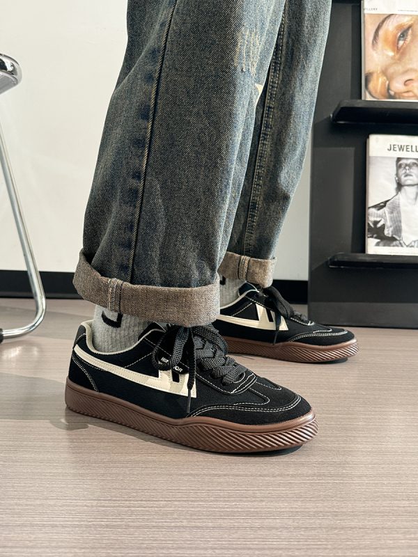 Men's Retro Black Canvas Sneakers - Summer Minimalist Soft-Soled Commuting Shoes, Stylish Breathable Design
