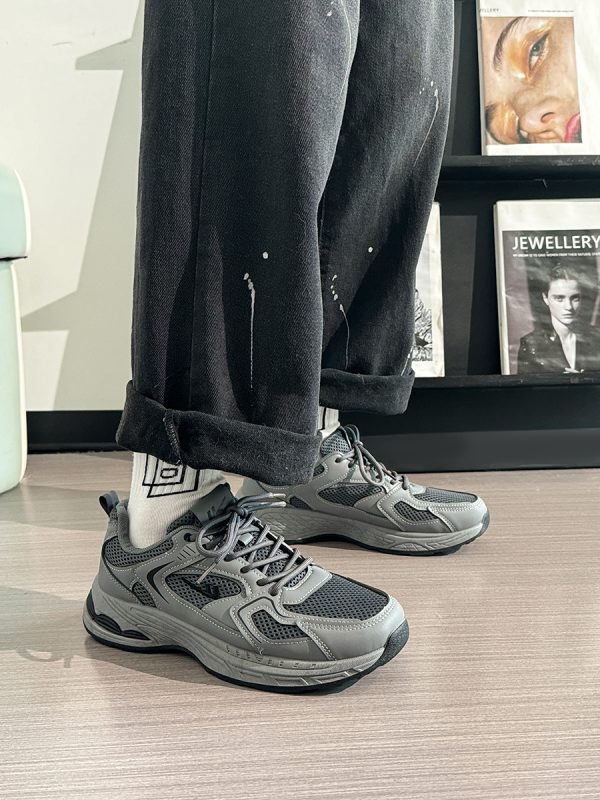 Men's Summer Retro Mesh Breathable Dad Shoes - Ultra-Light Thick Sole Sports Casual Footwear - 2025 American Style