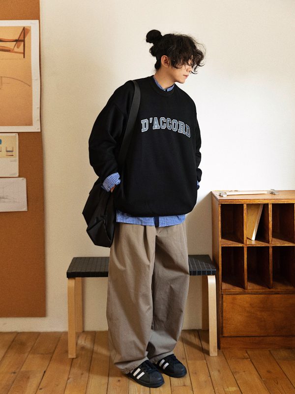 Men's Wide-Leg Casual Pants with Curved Blade Design & Elastic Waist - Versatile Spring Trend for 90s Inspired Style