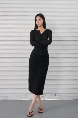 Microé€ä¿®èº«å¼€æ‰£å‘æ¡çº¹é•¿è¢–ä¸Šè¡£ - Fashionable Slim Fit Striped Long Sleeve Top for Chic 90s & Y2K Style