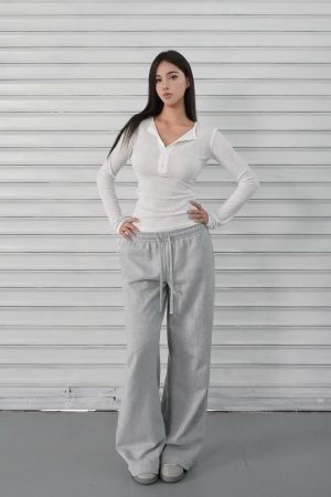 Microé€ä¿®èº«å¼€æ‰£å‘æ¡çº¹é•¿è¢–ä¸Šè¡£ - Fashionable Slim Fit Striped Long Sleeve Top for Chic 90s & Y2K Style