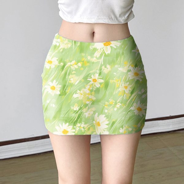 Midsummer Floral Bodycon Mini Skirt for Women, Low Waist Vacation Skirt in Vibrant Colors, Perfect for 90s or Y2K Style