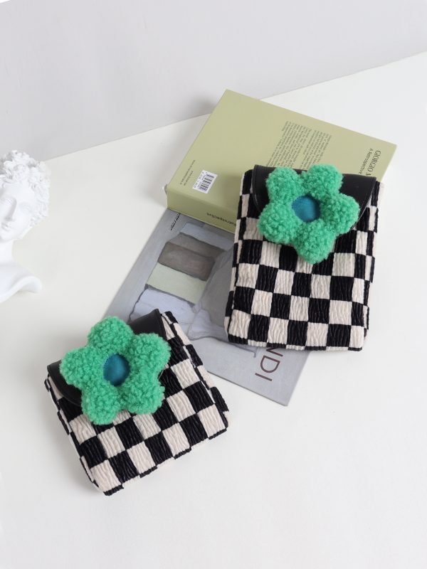 Mini Cute Checkered Floral Crossbody Phone Bag for Women - Spring/Summer Fashion, Trendy Niche Design