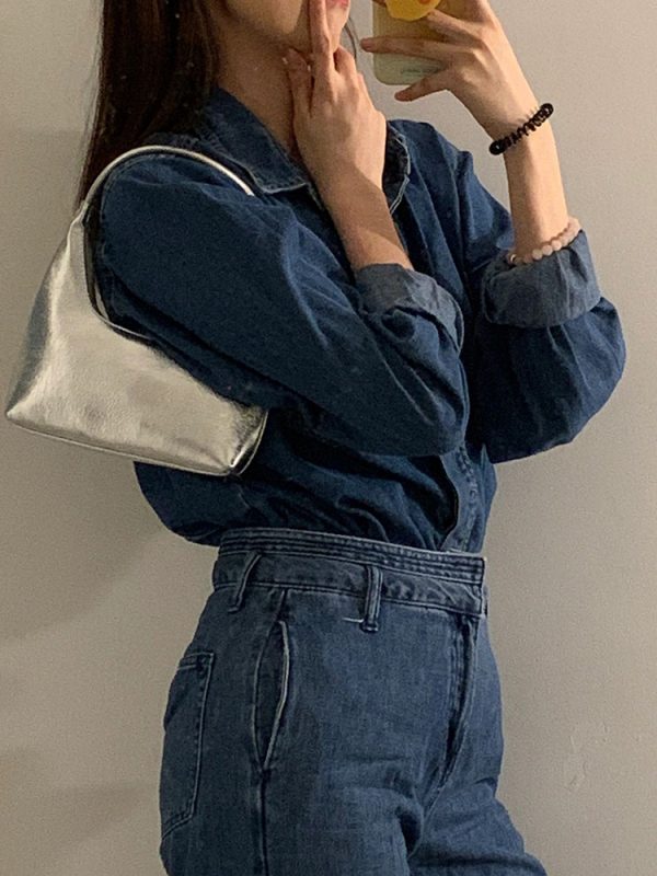 Minimalist French Crescent Shaped Underarm Bag for Women - Unique Silver Shoulder Handbag for Summer Style