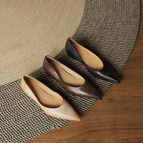 Minimalist Pointed Toe Shallow Mouth Genuine Leather Single Shoes for Women - Retro OL Style, Elegant Commuting Footwear