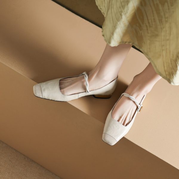 Minimalist Square-Toe One-Strap Mary Jane Shoes for Women - Versatile French Fashion Shallow Mouth Style