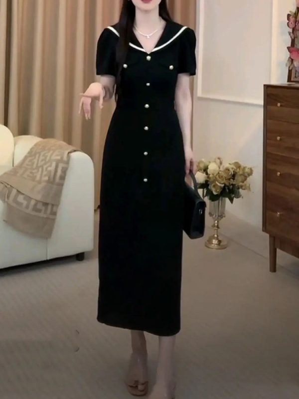 Navy Collar Short Sleeve Plus-Size Dress for Curvy Figures - Trendy Summer Style, Flattering Fit, Elegant Black Dress