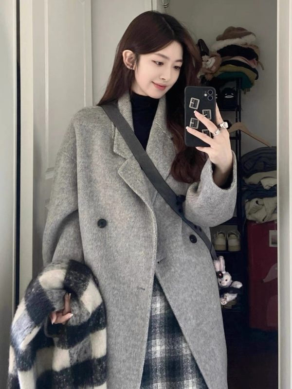 Oatmeal Cashmere Coat for Women, Mid-Length 2024 Winter Korean Style High-End Down Jacket with Thick Inner Lining Outerwear