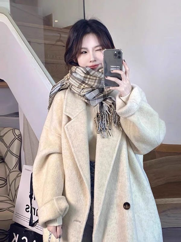 Oatmeal Cashmere Coat for Women, Mid-Length 2024 Winter Korean Style High-End Down Jacket with Thick Inner Lining Outerwear