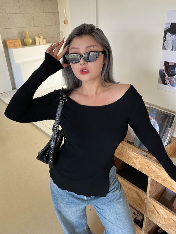 Off-Shoulder Long Sleeve T-Shirt for Women - Slimming Autumn Design, Low Neck Sexy Top, Trendy Y2K Style