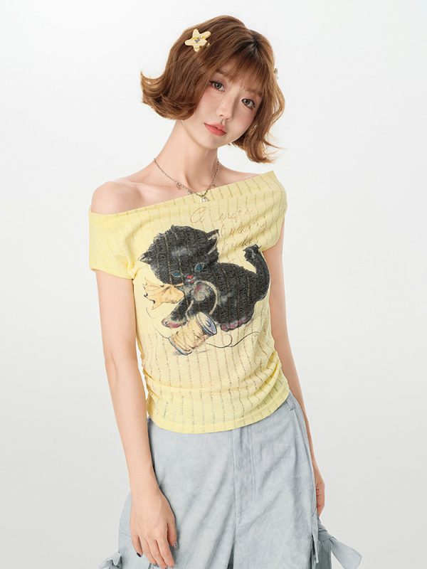 Off-Shoulder Retro Printed T-Shirt for Women, Drop Shoulder, Waist-Cinching, Slimming Summer Top, Y2K Style