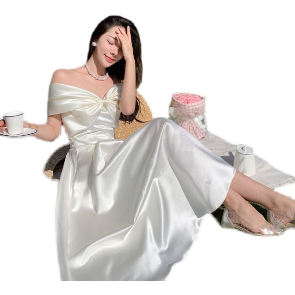 Off-the-Shoulder White Fairy Dress for Women, French-Style Strapless Long Skirt with Bow, Perfect for Everyday Wear and Photos
