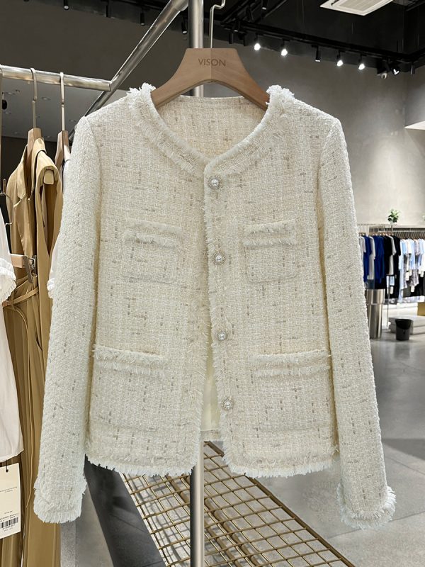 Off-White Lightweight Luxury Short Jacket for Women, Stylish Tassel Design for Autumn and Winter 2024, Elegant Layering Piece