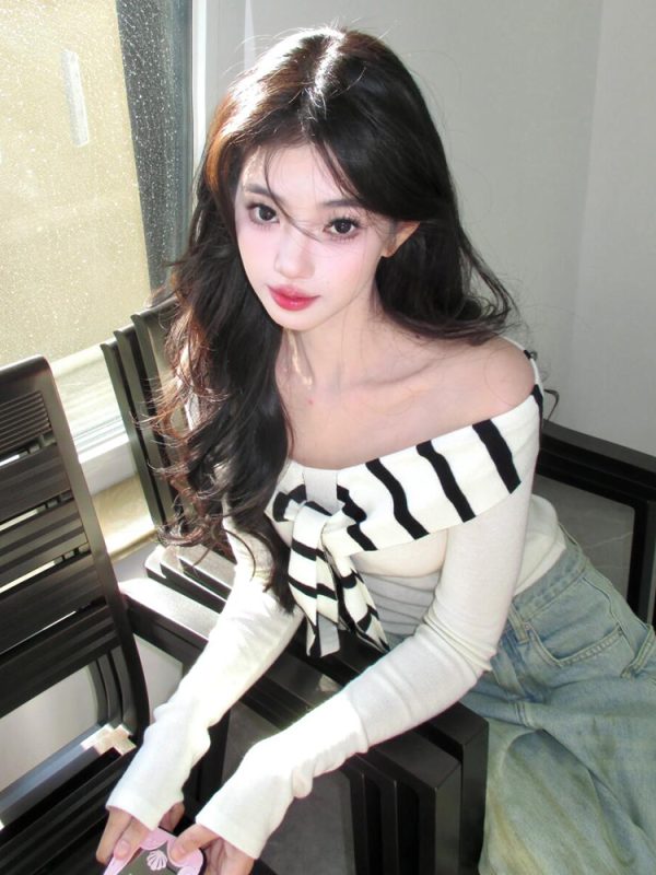 One-Shoulder Striped Knitted Top for Women, Fitted Long Sleeve Sailor Collar Shirt, Trendy Early Spring Fashion