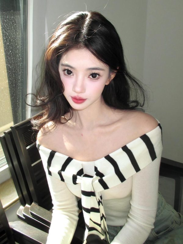 One-Shoulder Striped Knitted Top for Women, Fitted Long Sleeve Sailor Collar Shirt, Trendy Early Spring Fashion