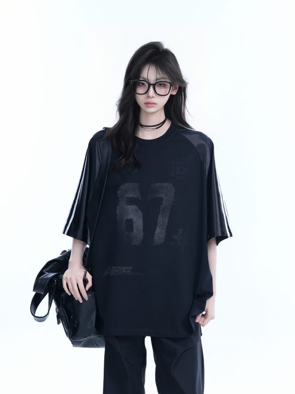Oversized Black Short-Sleeve T-Shirt for Women - American High Street Sports Style, Loose Fit, Casual Chic.