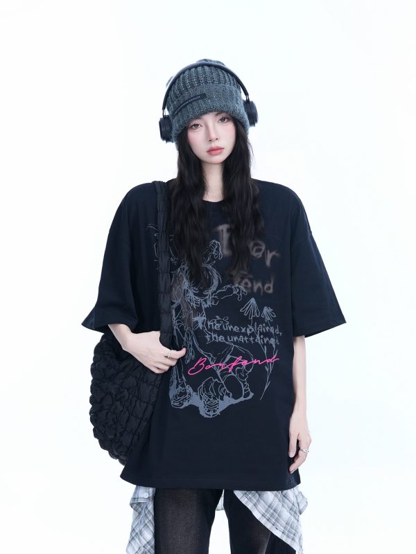 Oversized Black Short Sleeve T-Shirt for Women - American Street Style, Casual Cotton Tee with Sit and Eat Until the Mountains Are Empty Print