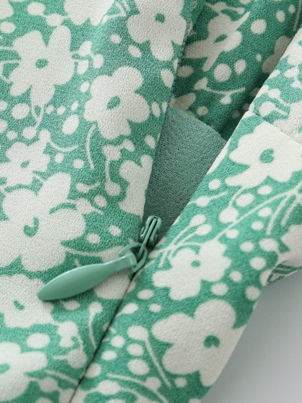 Petite Floral Green Summer Dress for Women - French Style Vacation Dress, Slimming Design for 2025