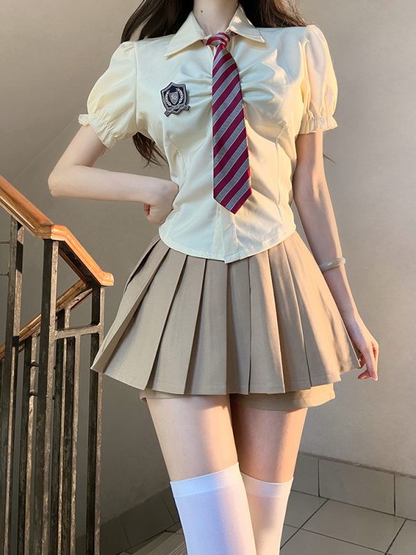 Petite Puff Sleeve JK Uniform Set with Waist-Defined Short Sleeve Shirt and Pudding Bear Design for Summer Womenâ€™s Fashion