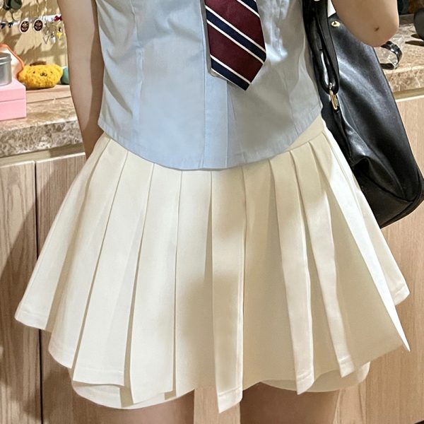 Petite Puff Sleeve JK Uniform Set with Waist-Defined Short Sleeve Shirt and Pudding Bear Design for Summer Womenâ€™s Fashion