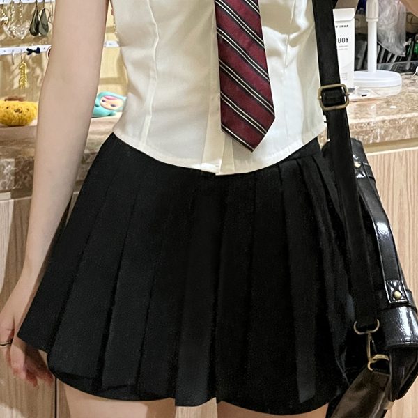 Petite Puff Sleeve JK Uniform Set with Waist-Defined Short Sleeve Shirt and Pudding Bear Design for Summer Womenâ€™s Fashion