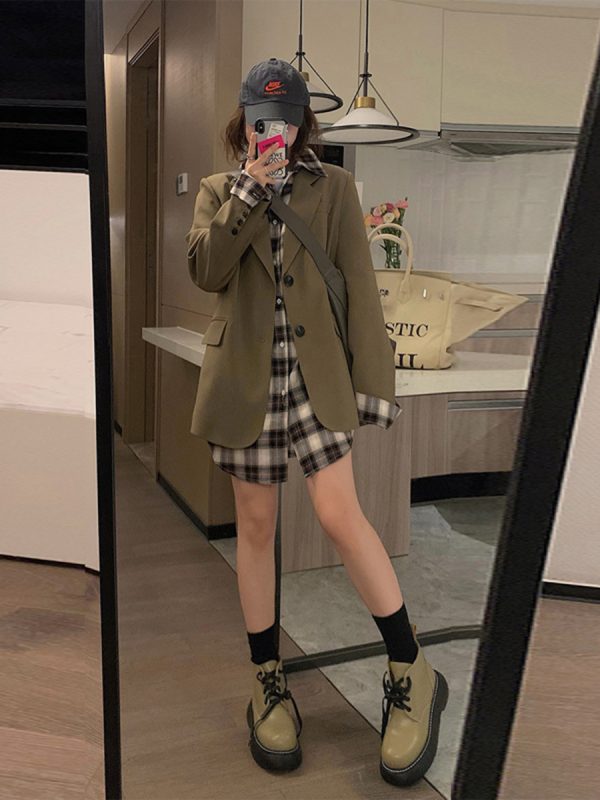 Petite Women's High-End Street Style Small Suit Jacket, Korean Style, 2025 New Model for Spring and Autumn Fashion