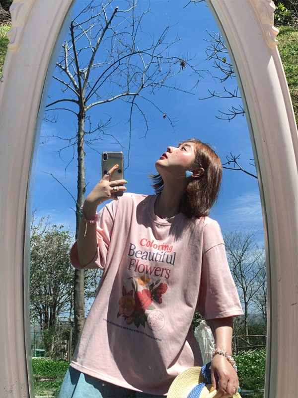 Pink Retro Floral Print Short Sleeve T-Shirt for Women - Summer Loose Fit Round Neck Top - Vintage 90s Style