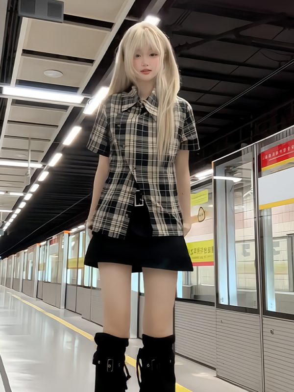 Plaid Short-Sleeve Shirt Jacket for Women - Irregular Button-Up, Slim Fit, American Style, 2025 Summer Fashion