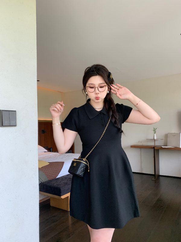 Playful Plus Size Little Black Dress with Polo Collar, Stretchy Slimming Puff A-Line Design for Effortless Style
