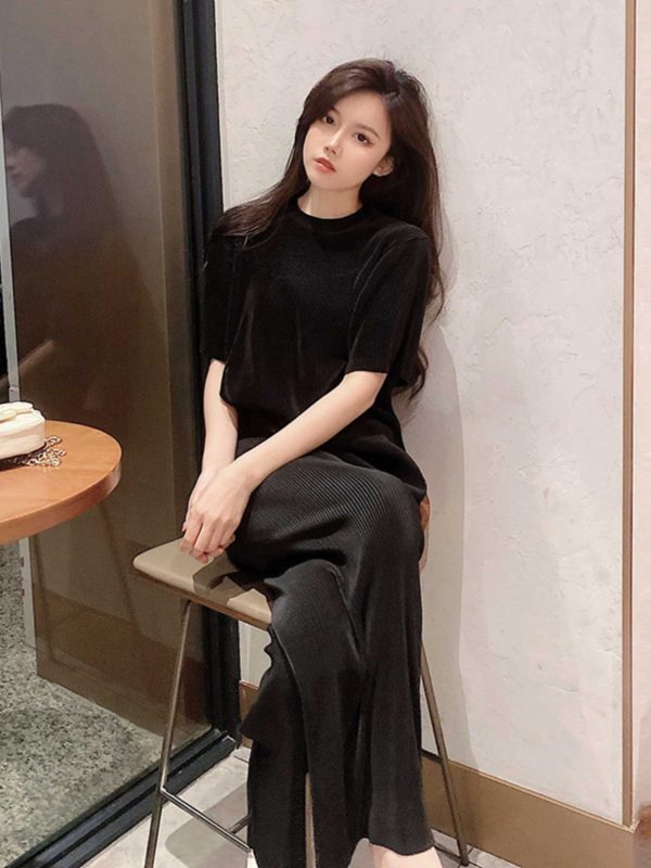 Pleated Two-Piece Set, Miyake Pleats, Slimming Casual Women's Round Neck Top with Straight Floor-Length Pants, Spring/Summer Fashion