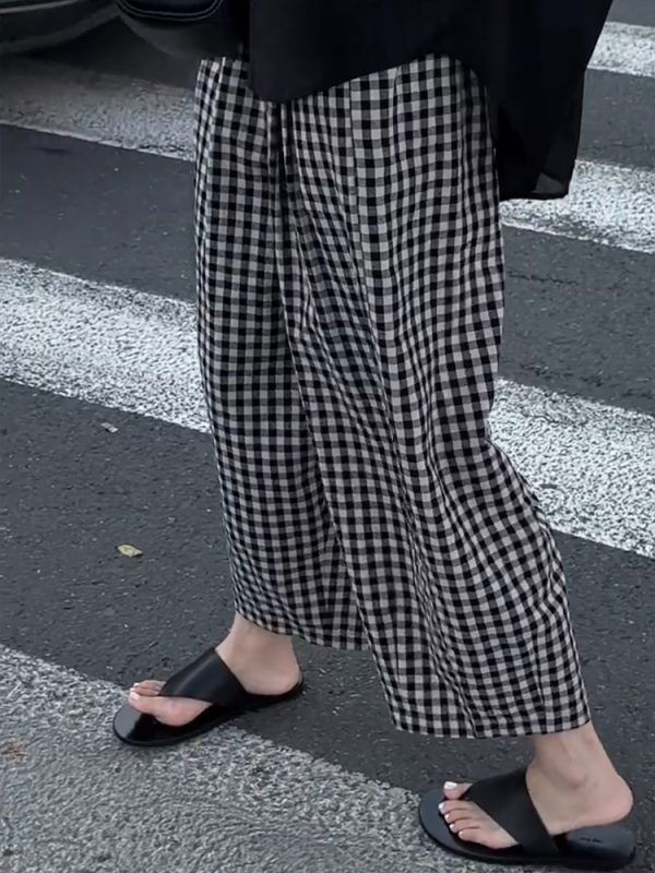 Plus Size Black and White Checkered Wide-Leg Pants for Women - Loose High-Waisted Trousers for Petite Sizes, 2025 Trend
