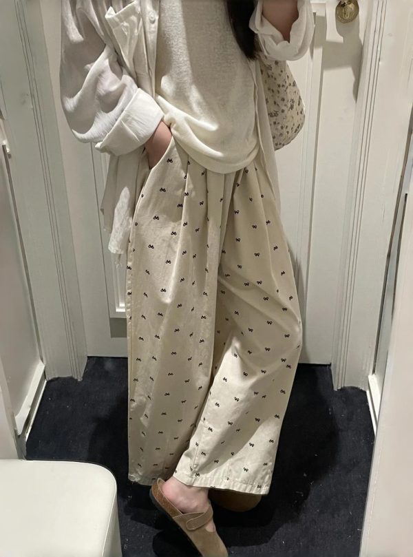 Plus Size Black and White Checkered Wide-Leg Pants for Women - Loose High-Waisted Trousers for Petite Sizes, 2025 Trend