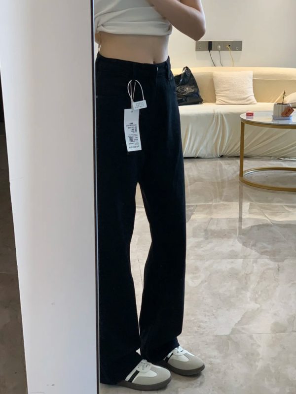 Plus-Size Black Straight-Leg Jeans for Petite Women - 2025 New Style, Loose Fit, Casual Fashion Essential