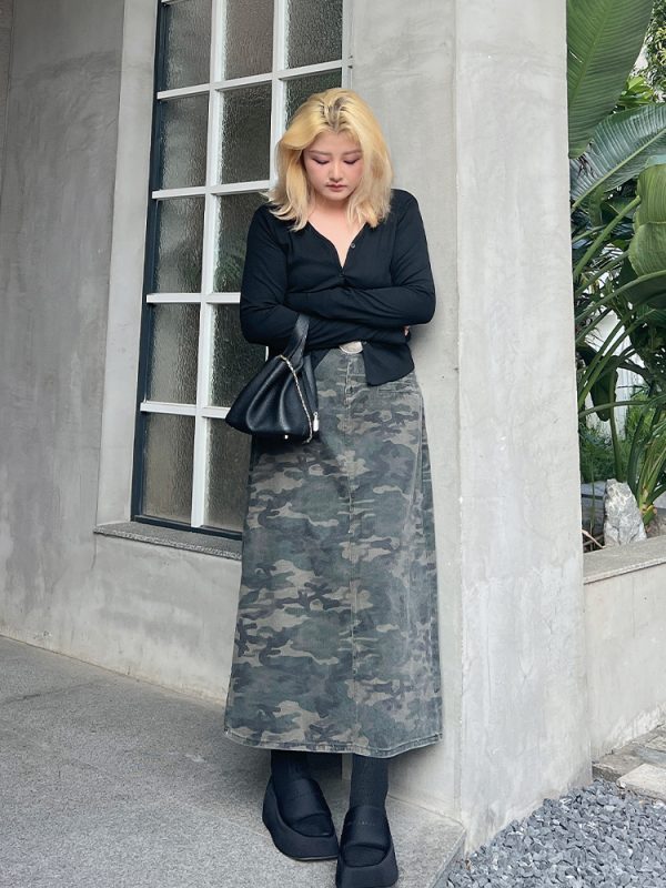 Plus Size Button Cardigan for Women - Pure Desire Style Loose Slimming Casual Jacket for Spring and Autumn - Versatile Fashion Top