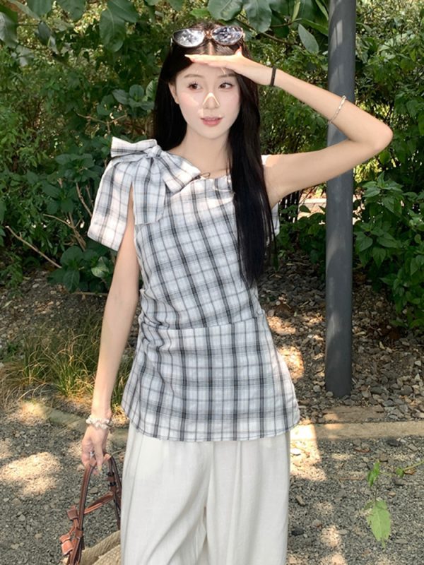 Plus Size Checkered Sleeveless Shirt for Women - Summer French Style Tie-Up Top, Slim Fit, Perfect for Casual Outings and Y2K Fashion